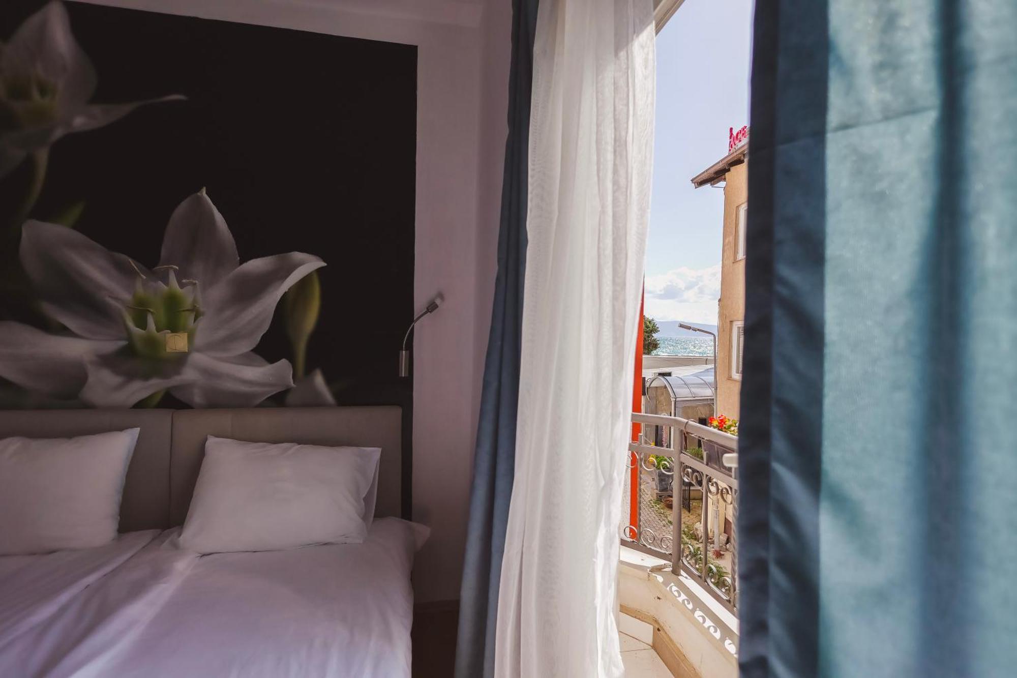 Ammotti Hotel Охрид Екстериор снимка