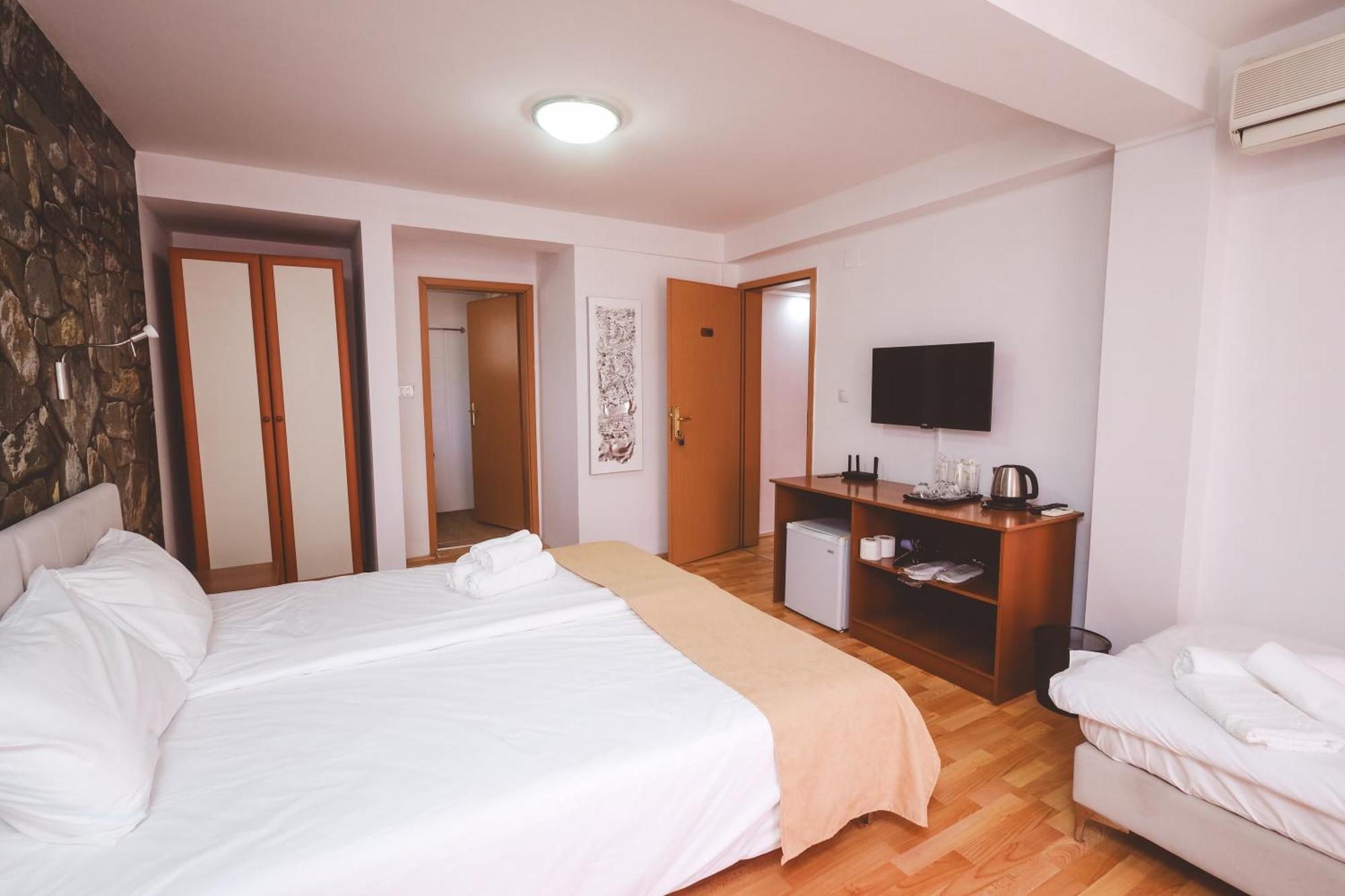 Ammotti Hotel Охрид Екстериор снимка